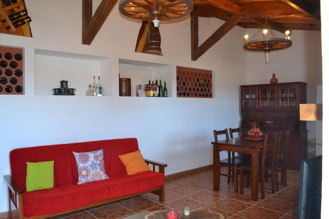 Adega Mendes Villa Porto Martins Екстериор снимка