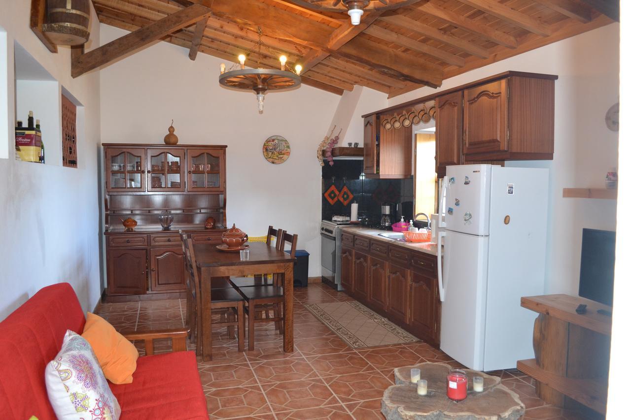 Adega Mendes Villa Porto Martins Екстериор снимка